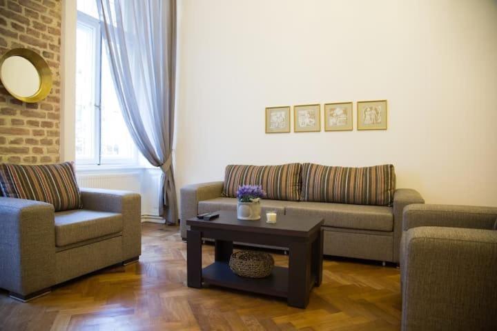 Apartment On Tabidze 3/5 Tbilissi Extérieur photo